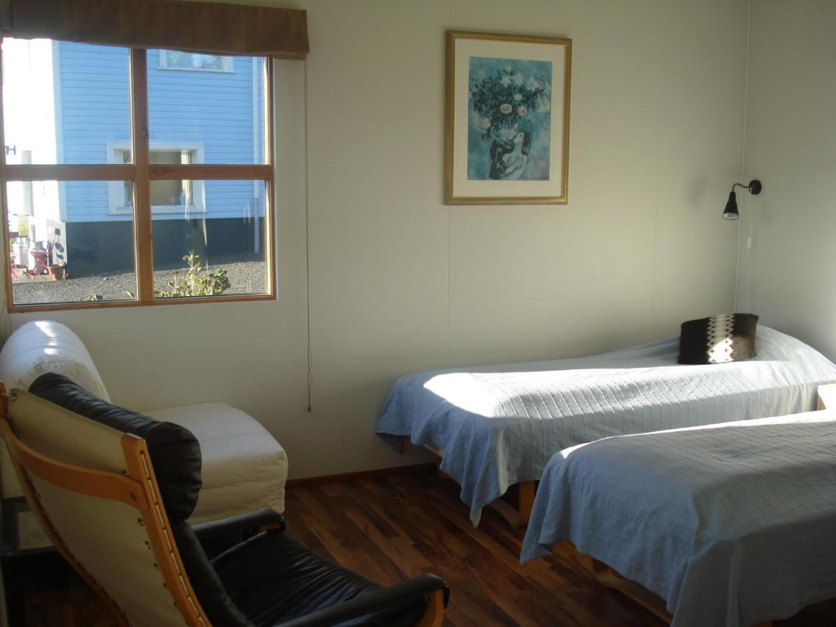 Guesthouse Petursborg Akureyri Exteriér fotografie